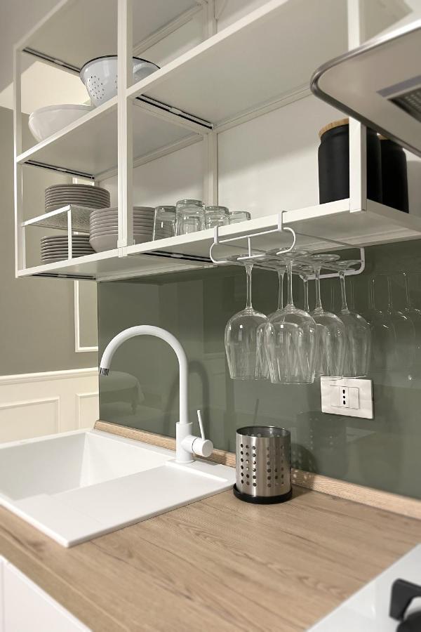 Dimora Borghese “Whitaker” Apartment ปาแลร์โม ภายนอก รูปภาพ