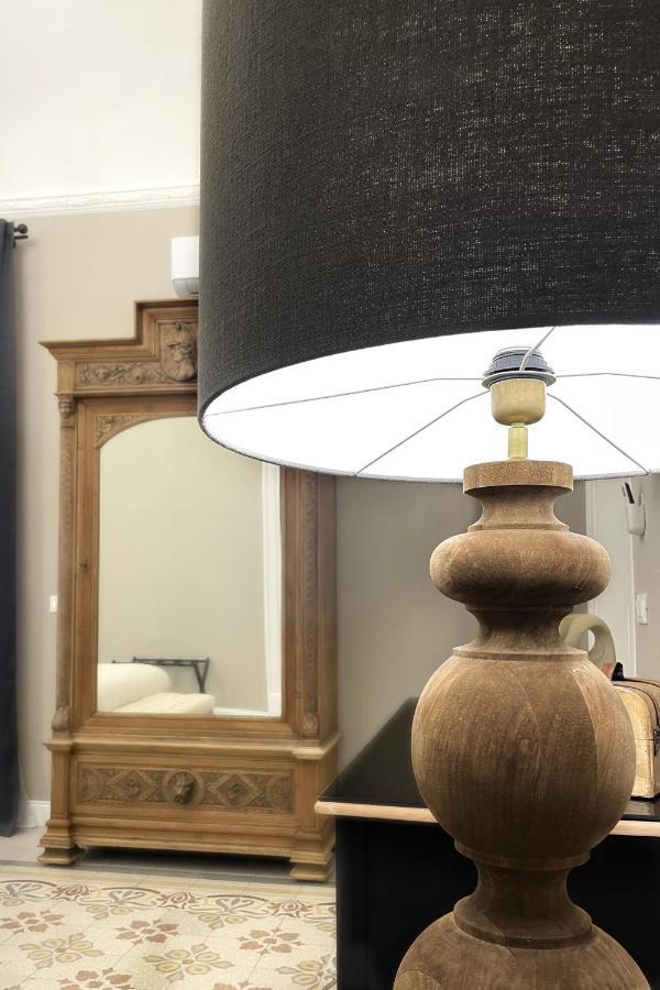 Dimora Borghese “Whitaker” Apartment ปาแลร์โม ภายนอก รูปภาพ