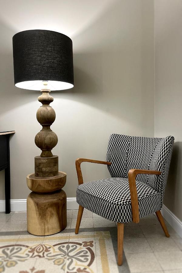 Dimora Borghese “Whitaker” Apartment ปาแลร์โม ภายนอก รูปภาพ
